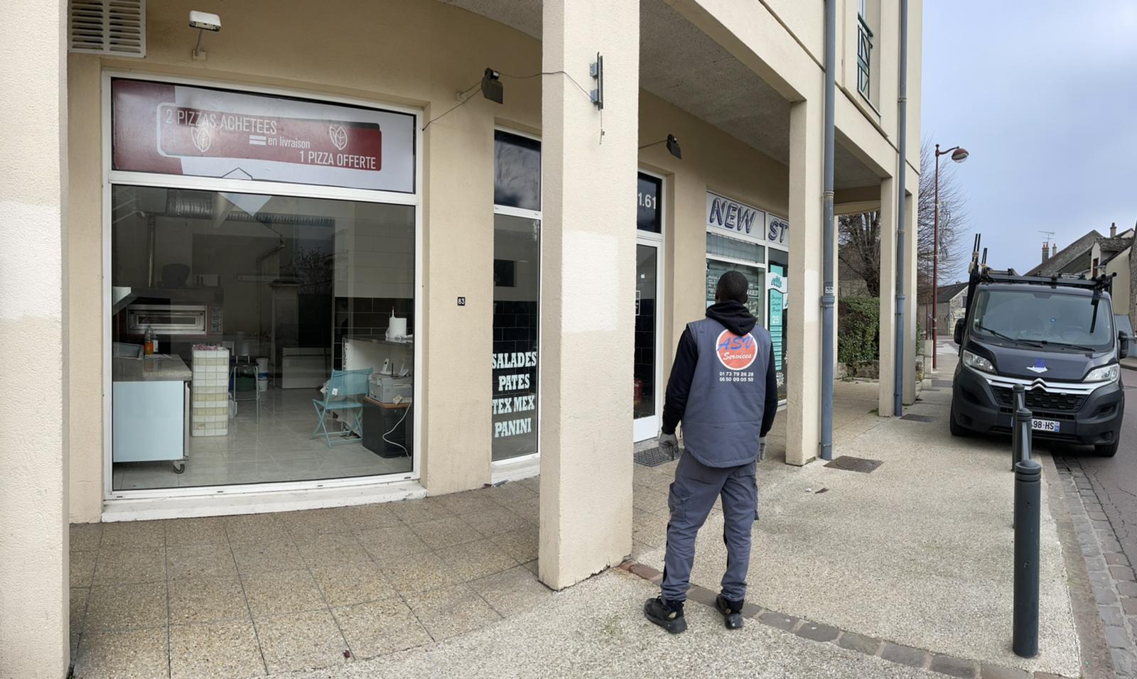 Remplacement Vitrine Cassée Boutique