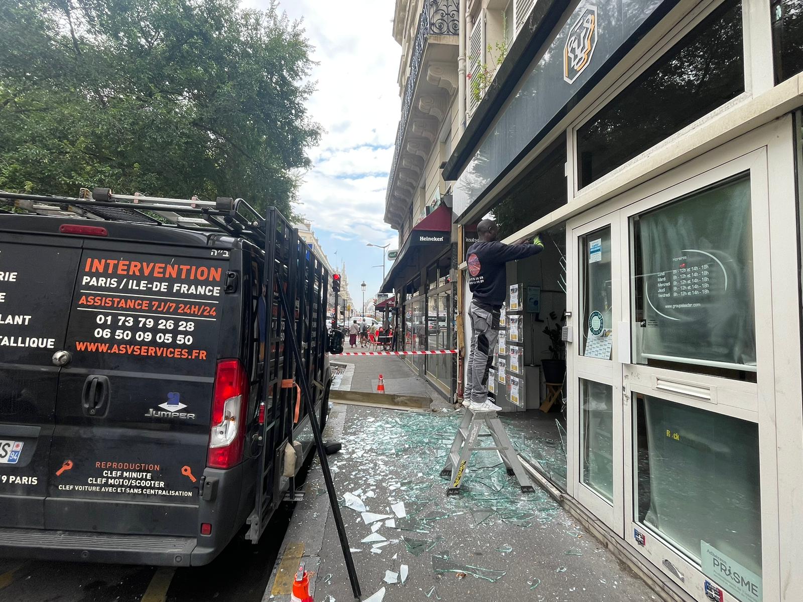 Dépannage Vitrine Paris