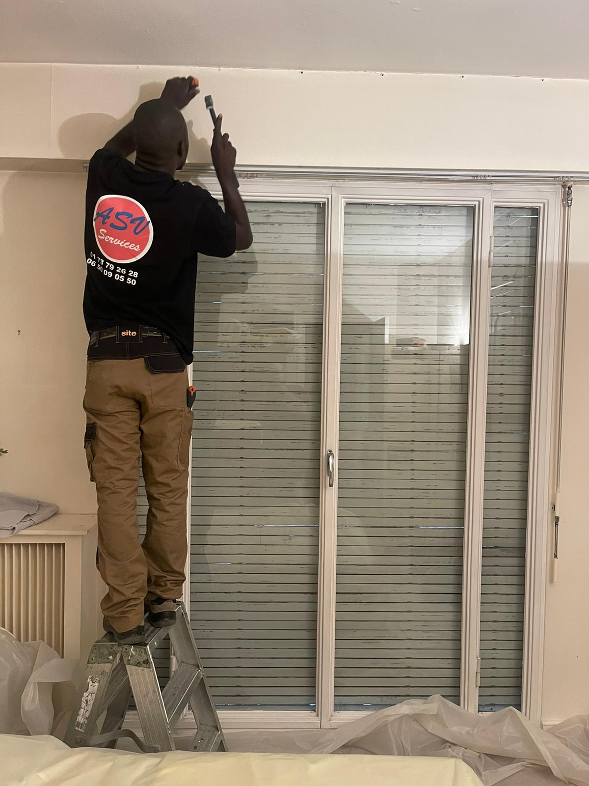 Dépannage Volet Roulant PVC Paris
