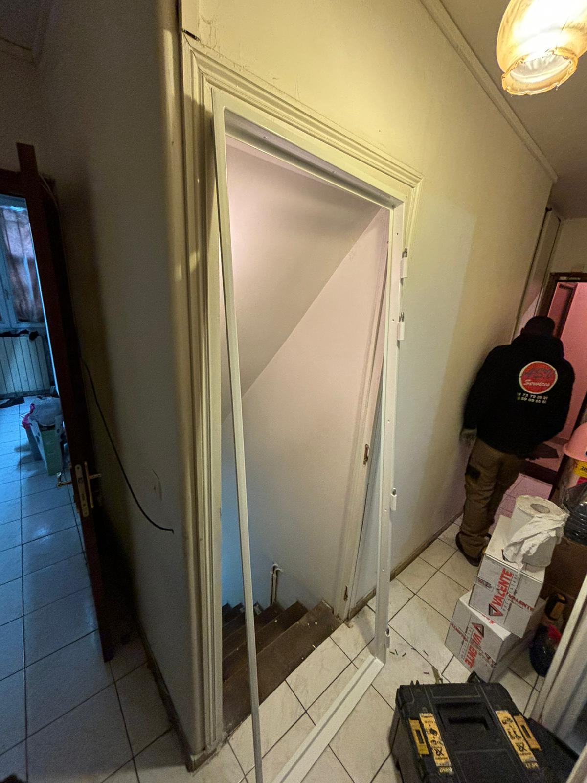 Installation porte Paris