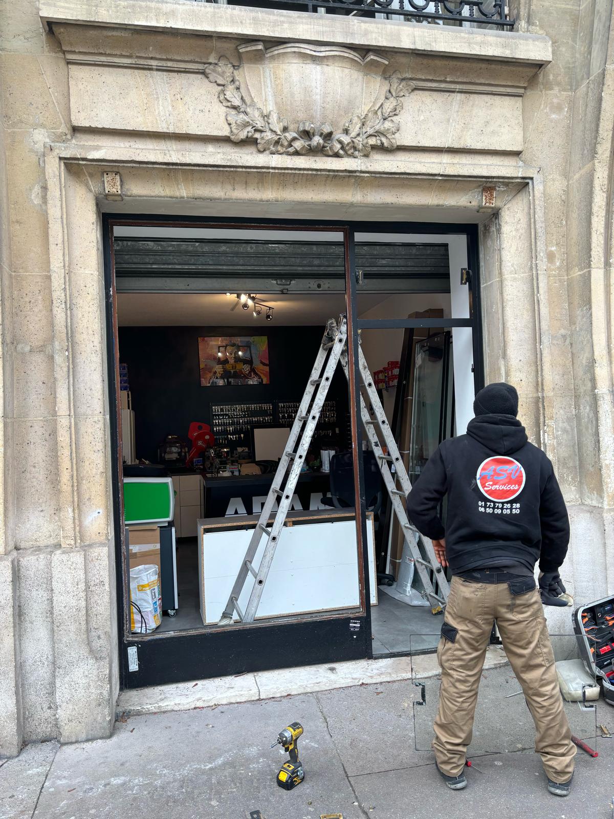 Remplacement vitrine Paris